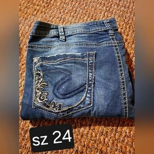 Silver Jeans Co